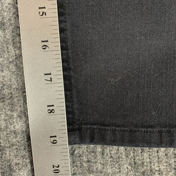 Talbots Capri Jeans Womens 10 Black Stretch 30x19 High Rise Cotton Blend Comfort - Picture 8 of 11